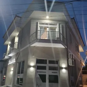  Hotel Ajilin Albanien
